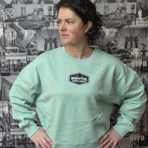 WODAPTIVE ESTD MISTY JADE CROPPED SWEATSHIRT